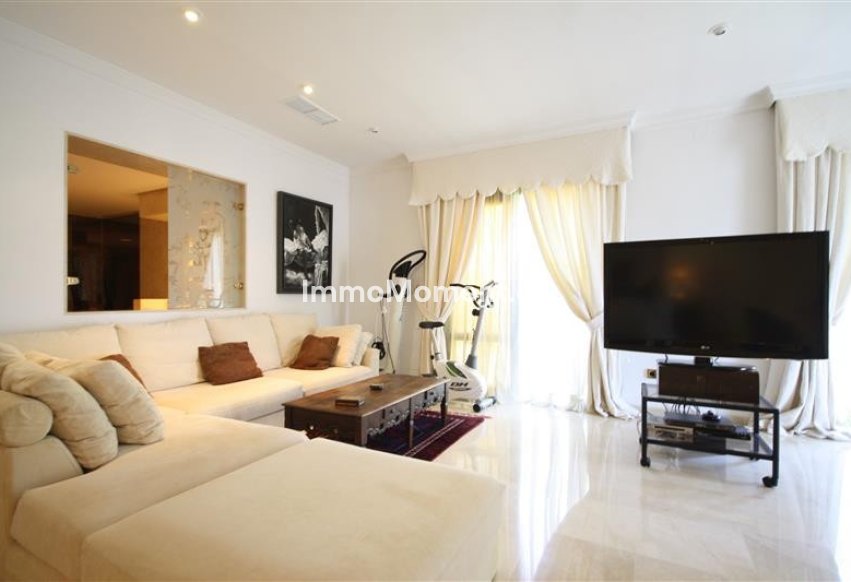 Revente - Villa - Marbella - Los Monteros