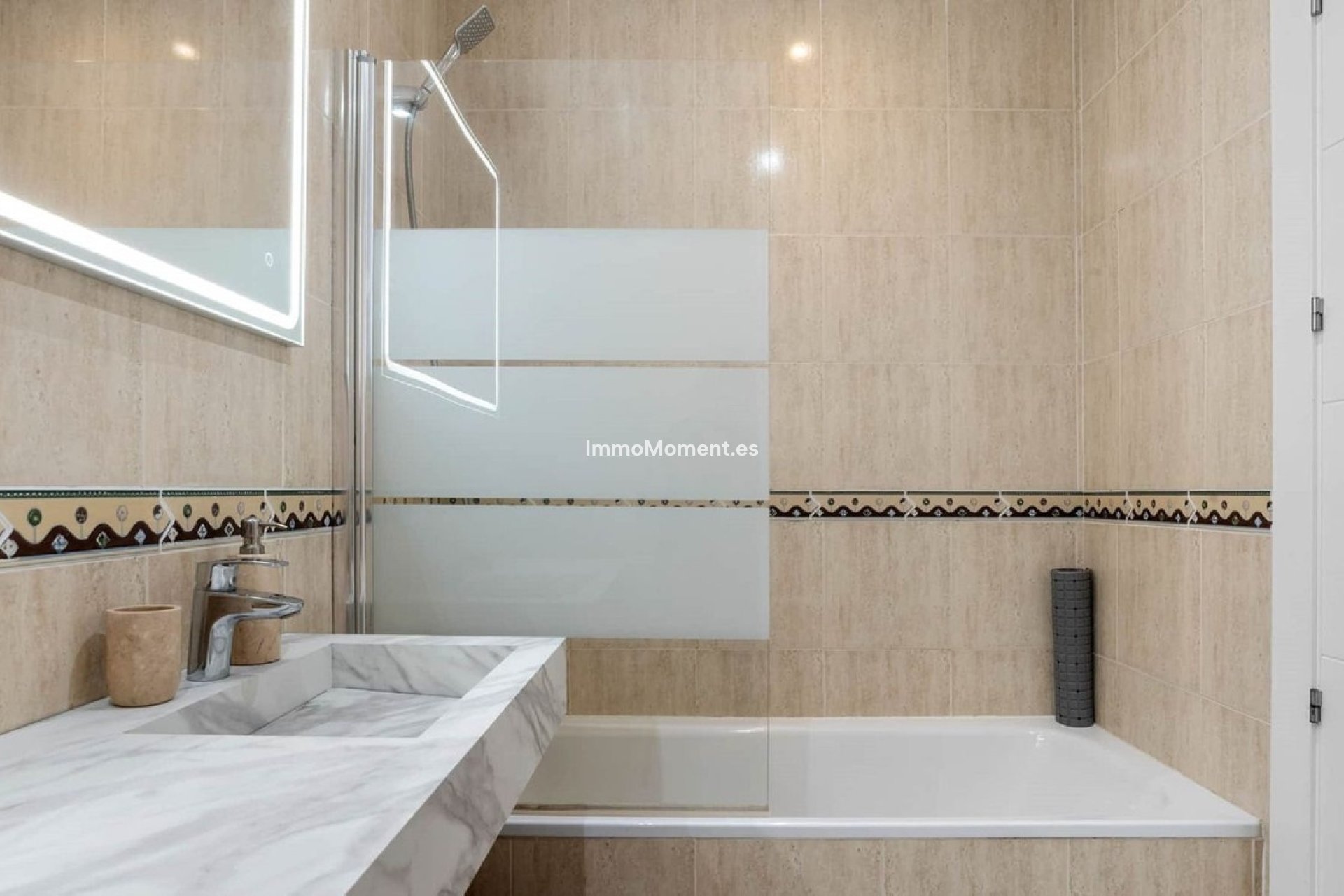 Revente - Villa - Marbella - Marbella Centro