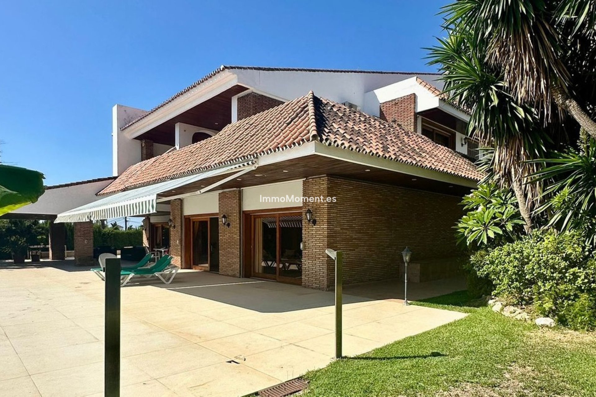 Revente - Villa - Marbella - Nueva Andalucía