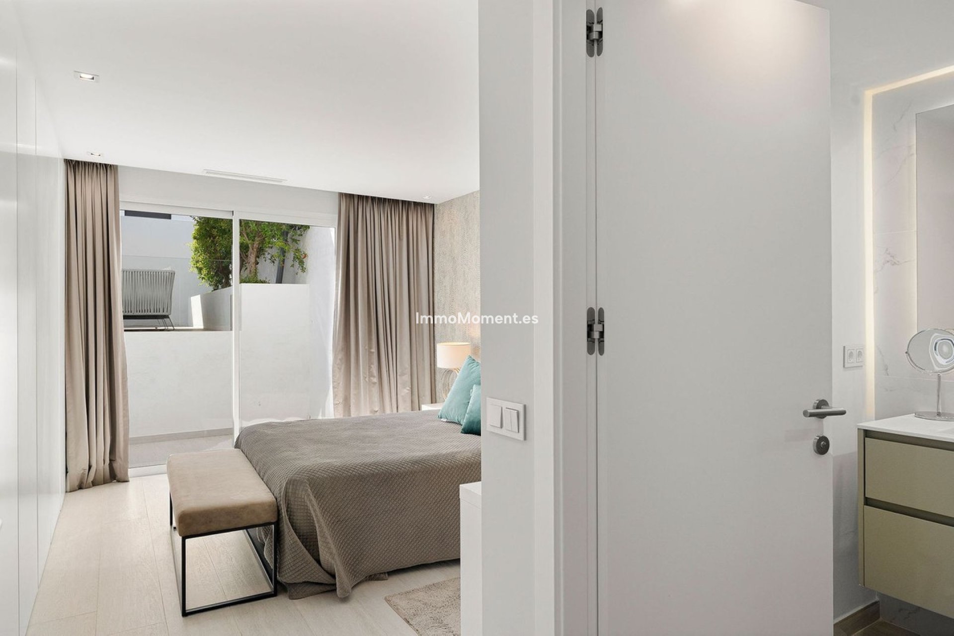 Revente - Villa - Marbella - Nueva Andalucía