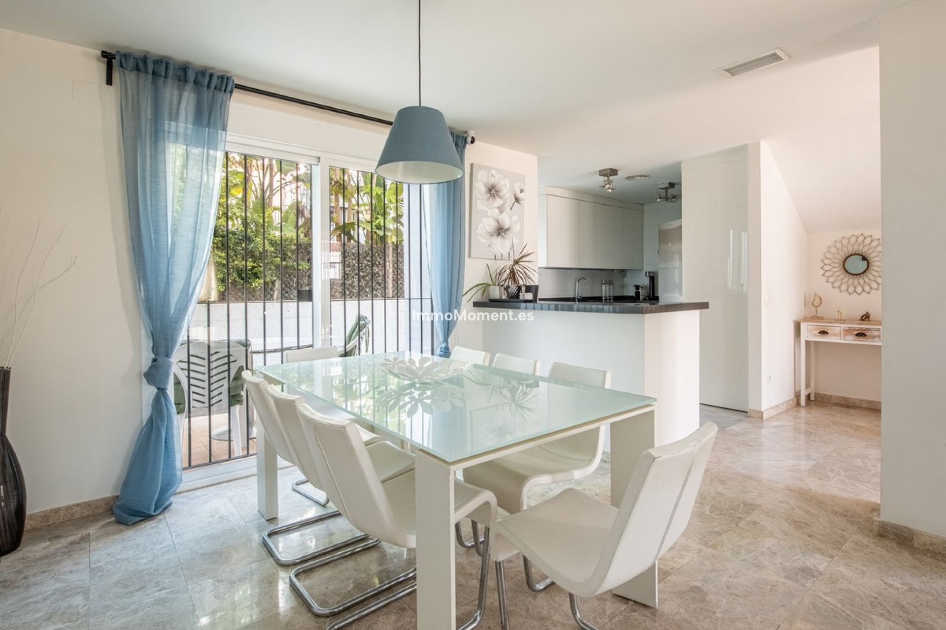 Revente - Villa - Marbella - Nueva Andalucía