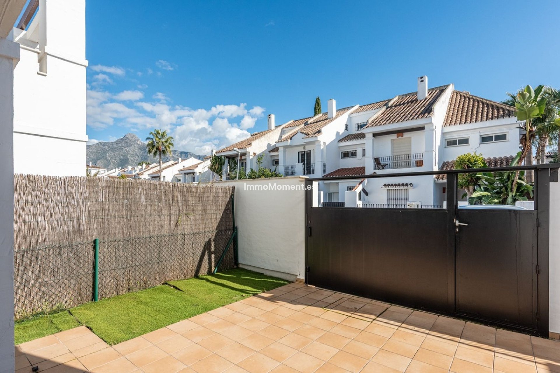 Revente - Villa - Marbella - Nueva Andalucía