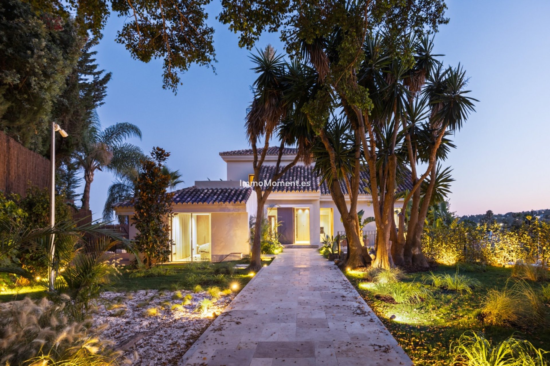 Revente - Villa - Marbella - Nueva Andalucía