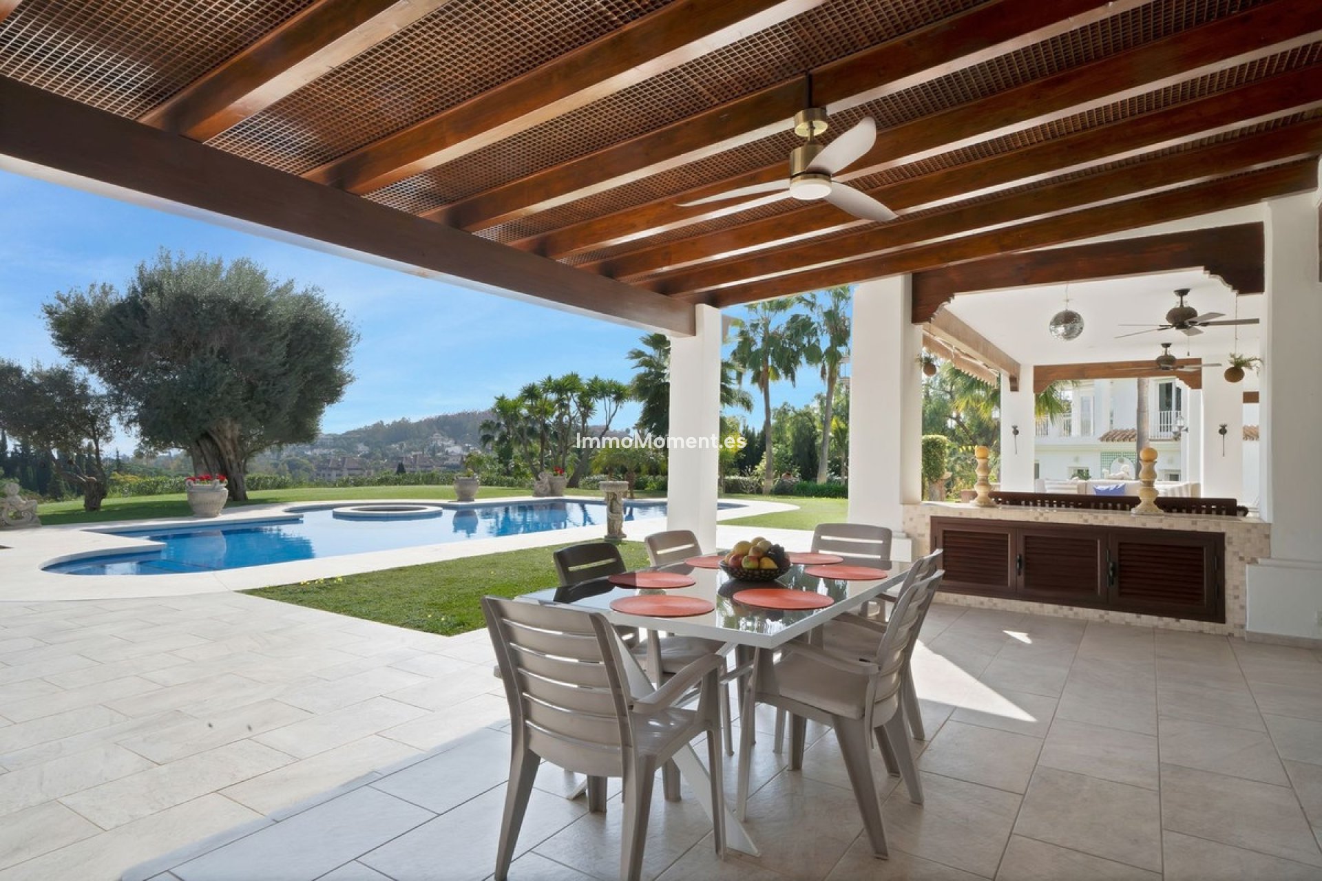Revente - Villa - Marbella - Nueva Andalucía
