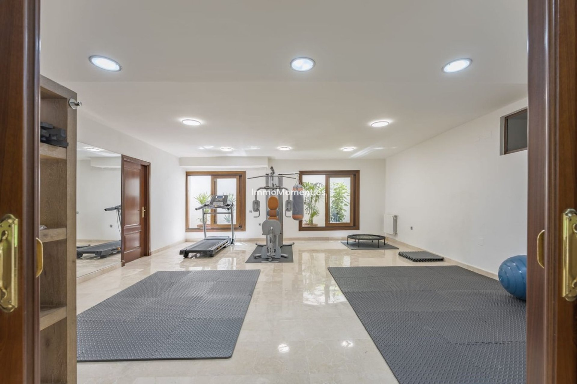 Revente - Villa - Marbella - Nueva Andalucía