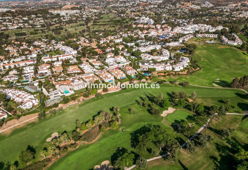 Revente - Villa - Marbella - Nueva Andalucía