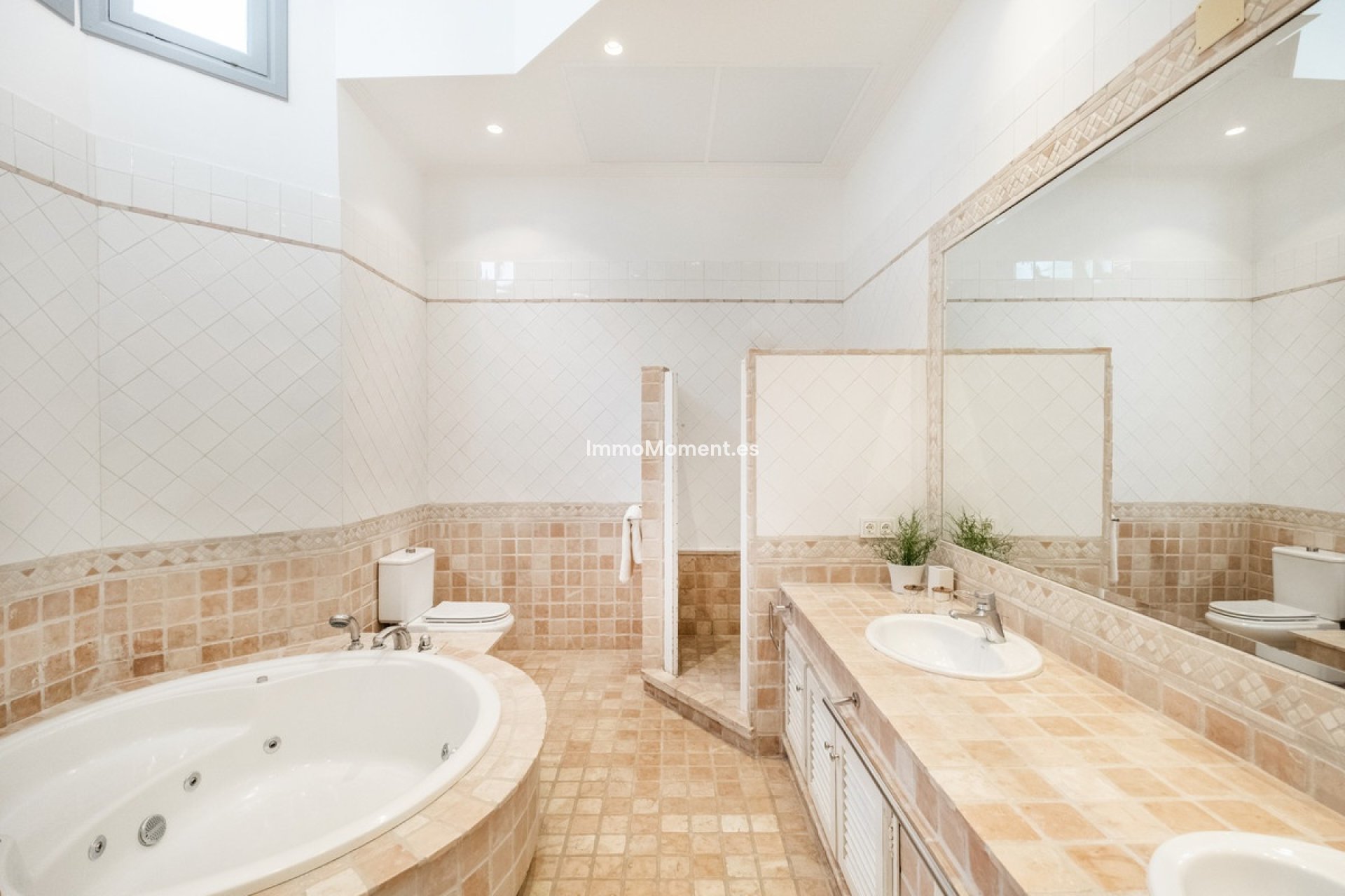 Revente - Villa - Marbella - Nueva Andalucía