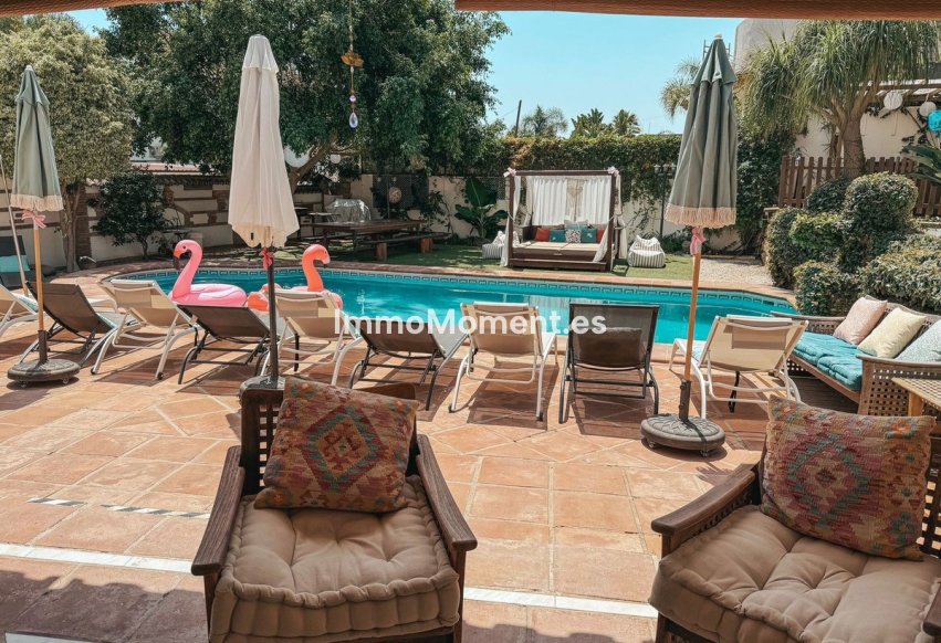 Revente - Villa - Marbella - Nueva Andalucía