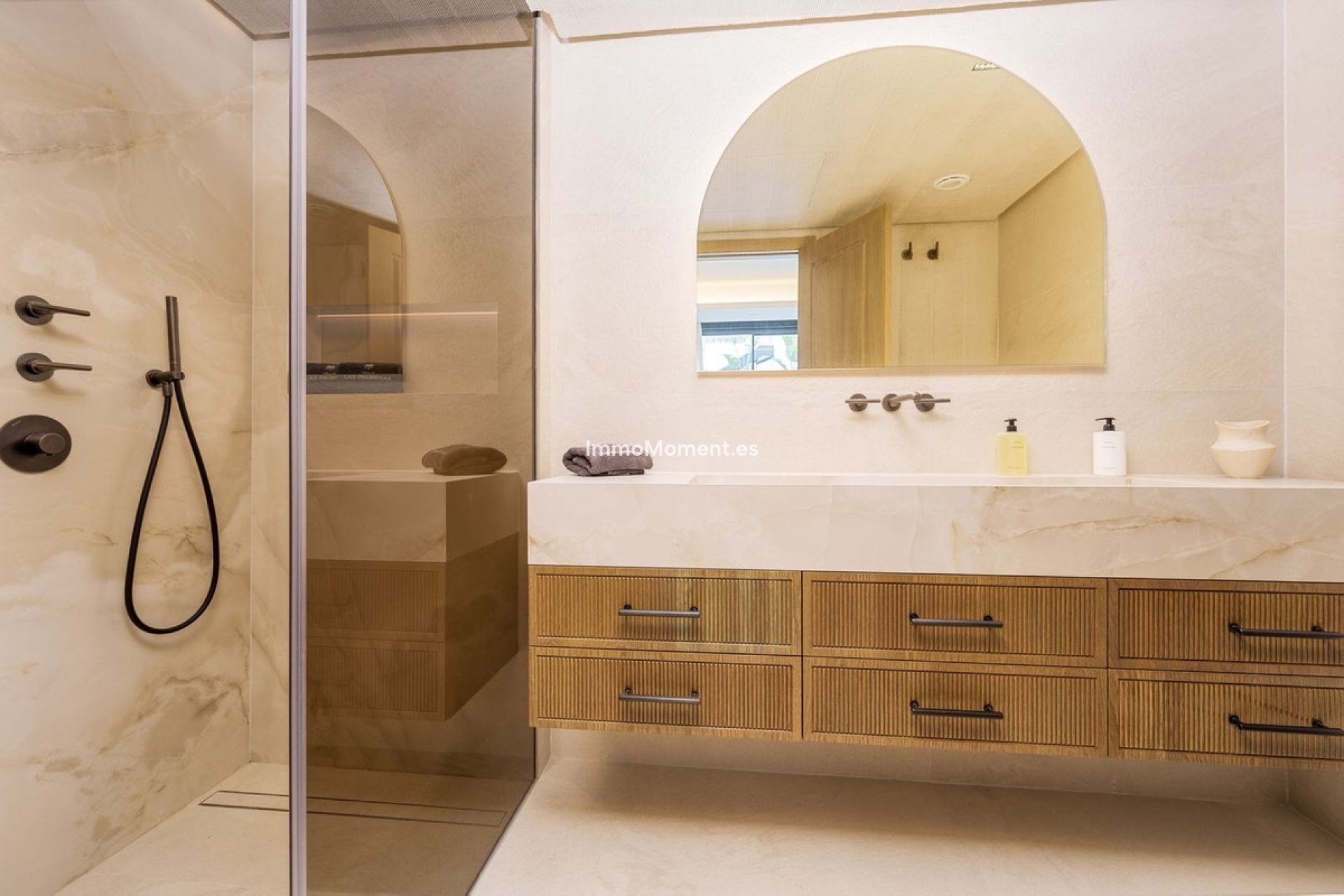 Revente - Villa - Marbella - Nueva Andalucía