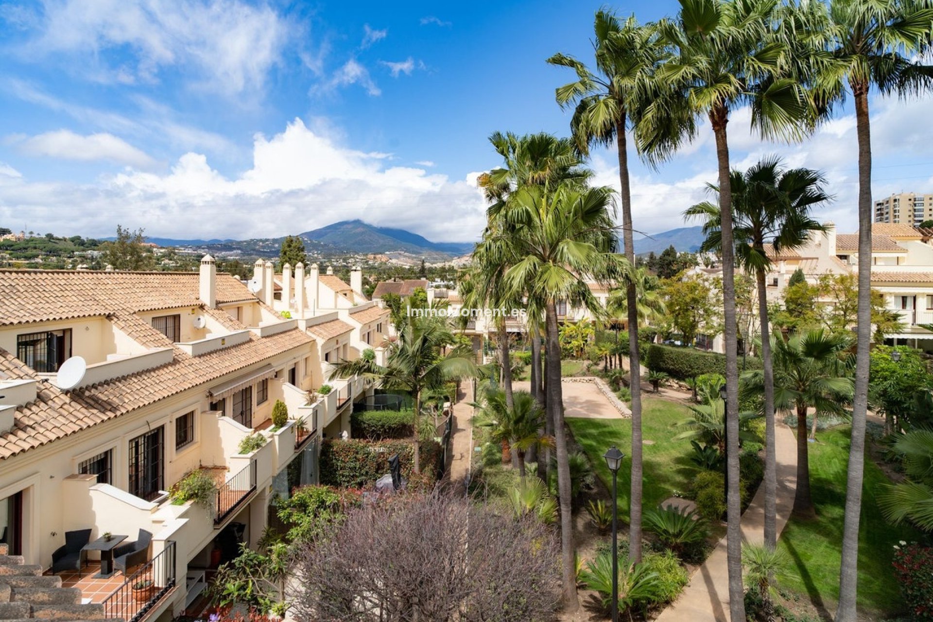 Revente - Villa - Marbella - Nueva Andalucía