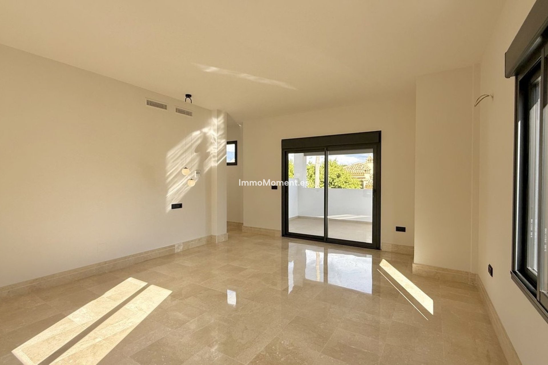 Revente - Villa - Marbella - Nueva Andalucía