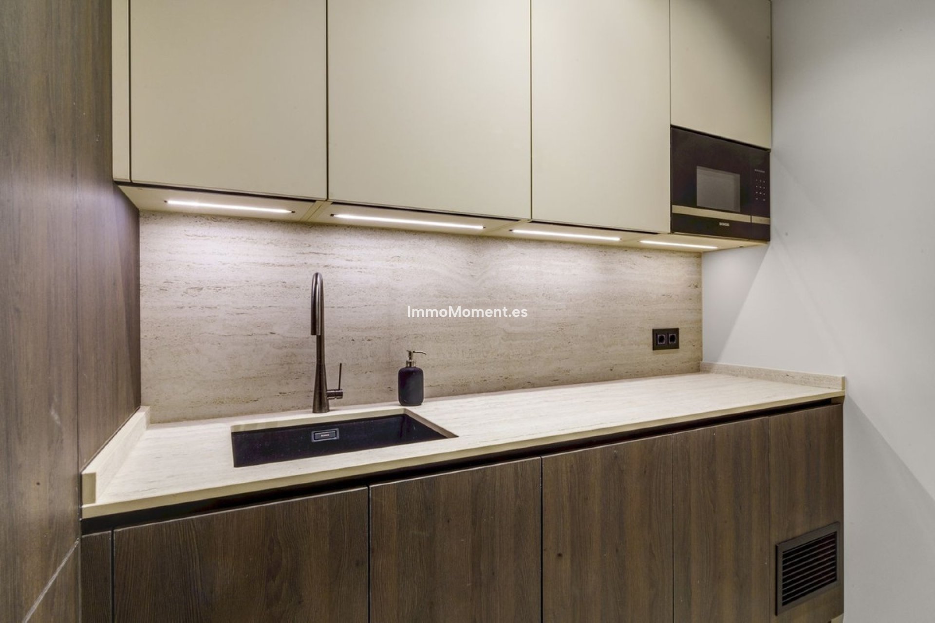 Revente - Villa - Marbella - Nueva Andalucía