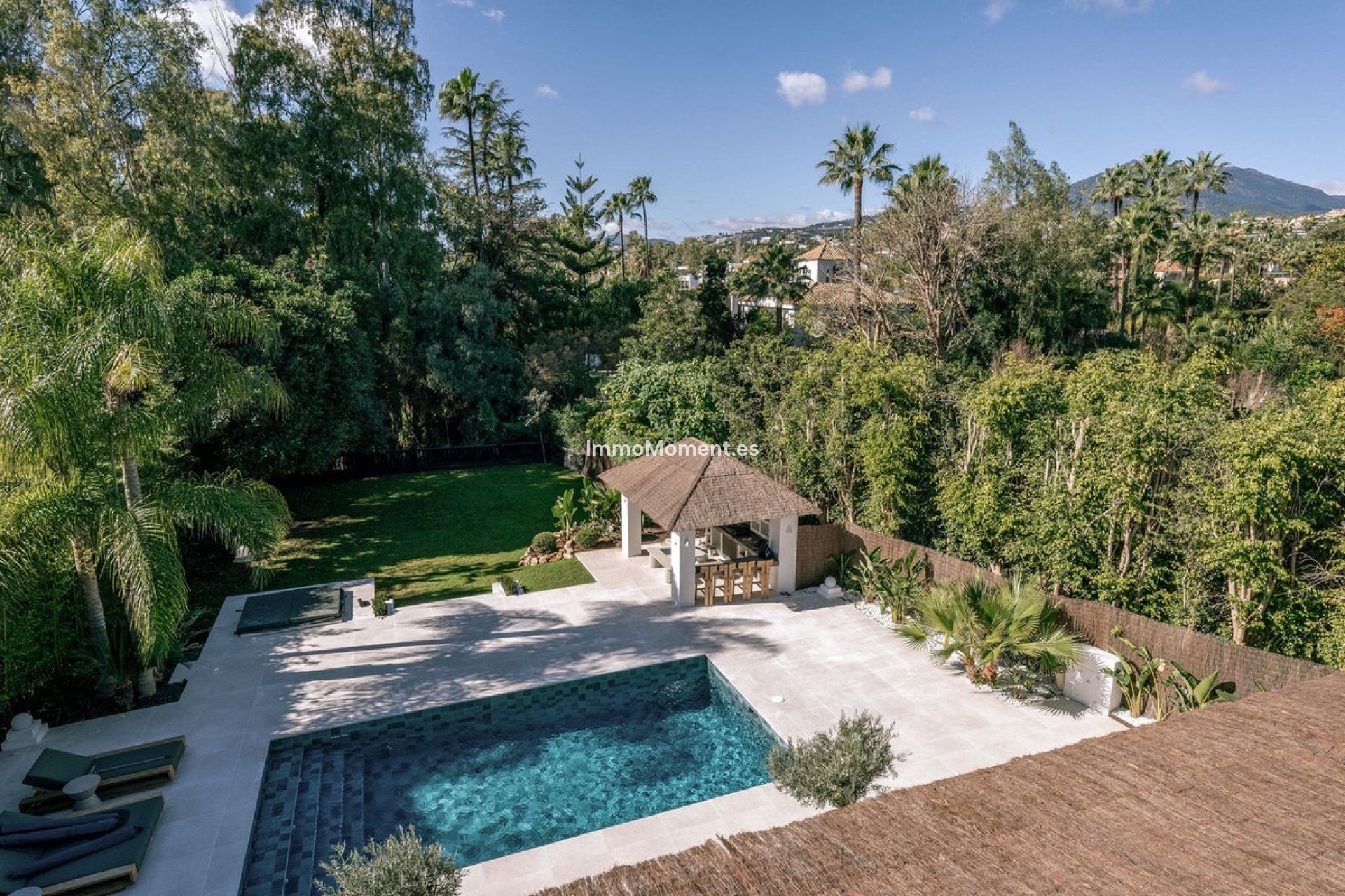 Revente - Villa - Marbella - Nueva Andalucía