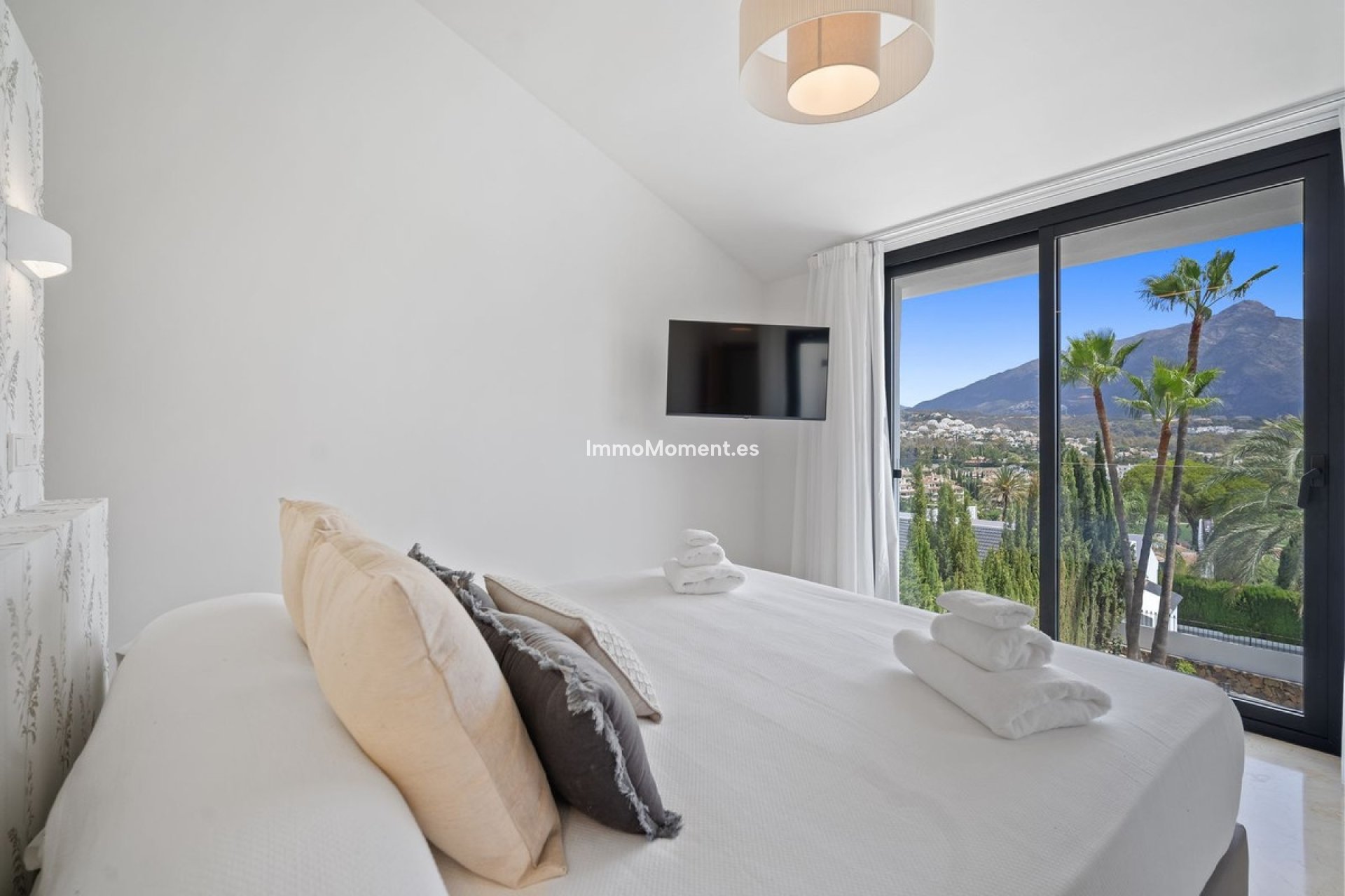 Revente - Villa - Marbella - Nueva Andalucía