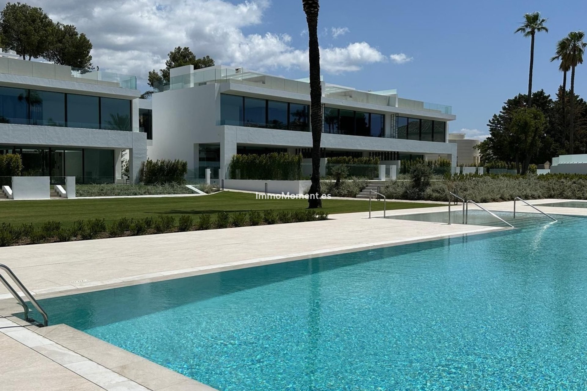 Revente - Villa - Marbella - Nueva Andalucía