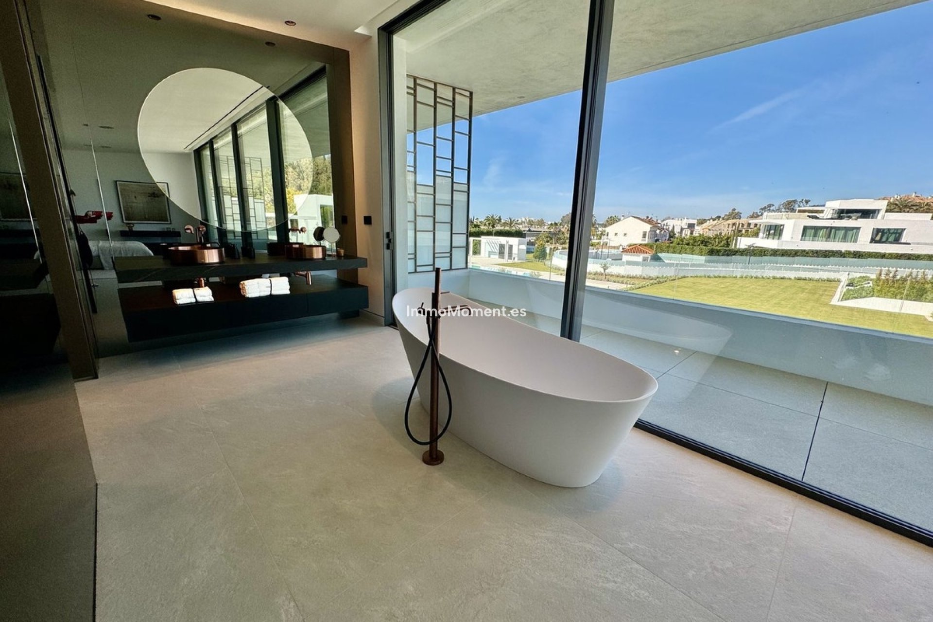 Revente - Villa - Marbella - Nueva Andalucía