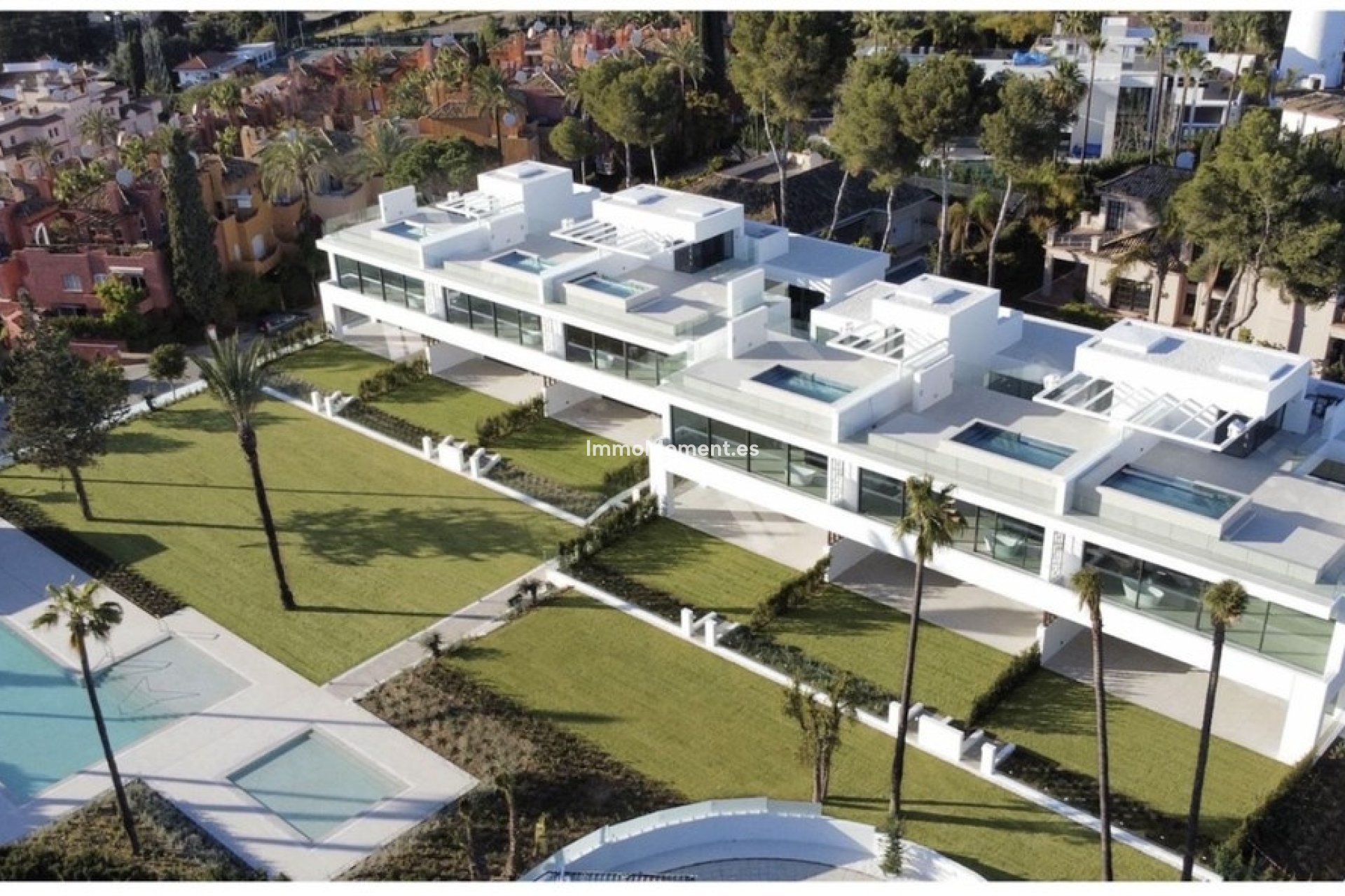 Revente - Villa - Marbella - Nueva Andalucía