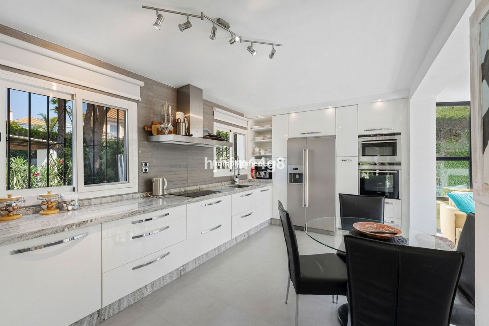 Revente - Villa - Marbella - Nueva Andalucía