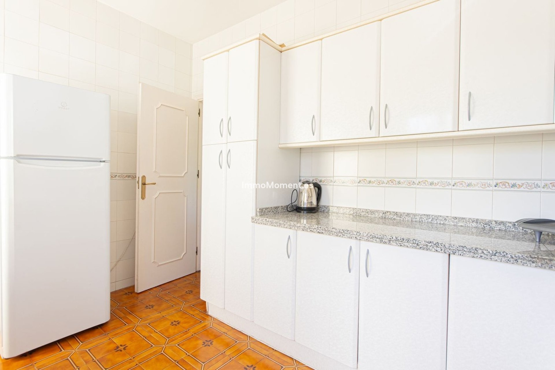 Revente - Villa - Marbella - Nueva Andalucía