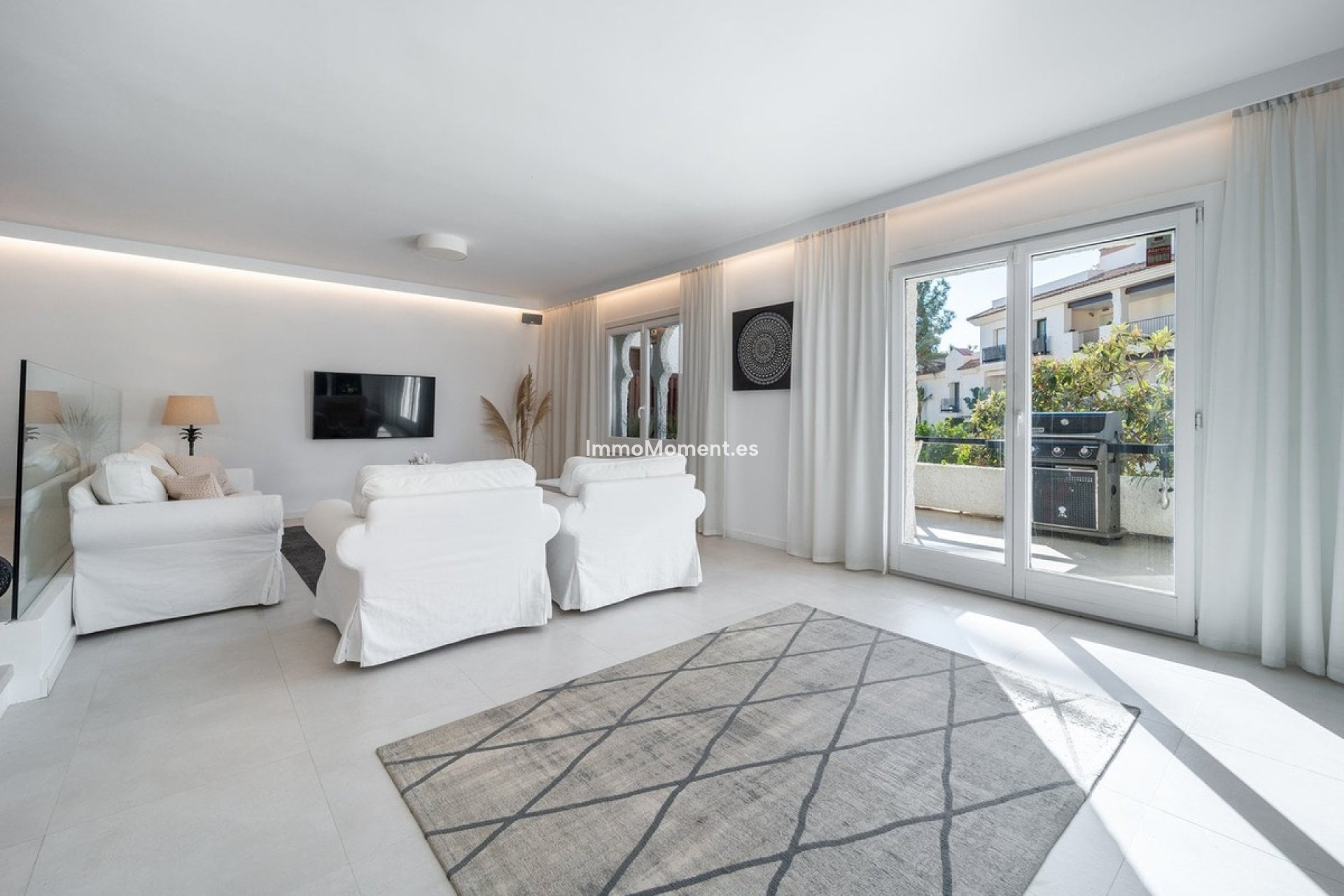 Revente - Villa - Marbella - Nueva Andalucía