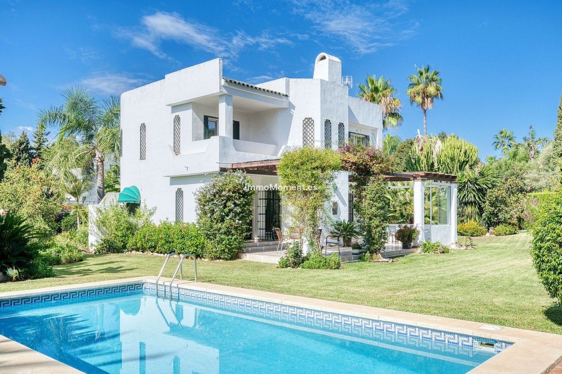 Revente - Villa - Marbella - Nueva Andalucía
