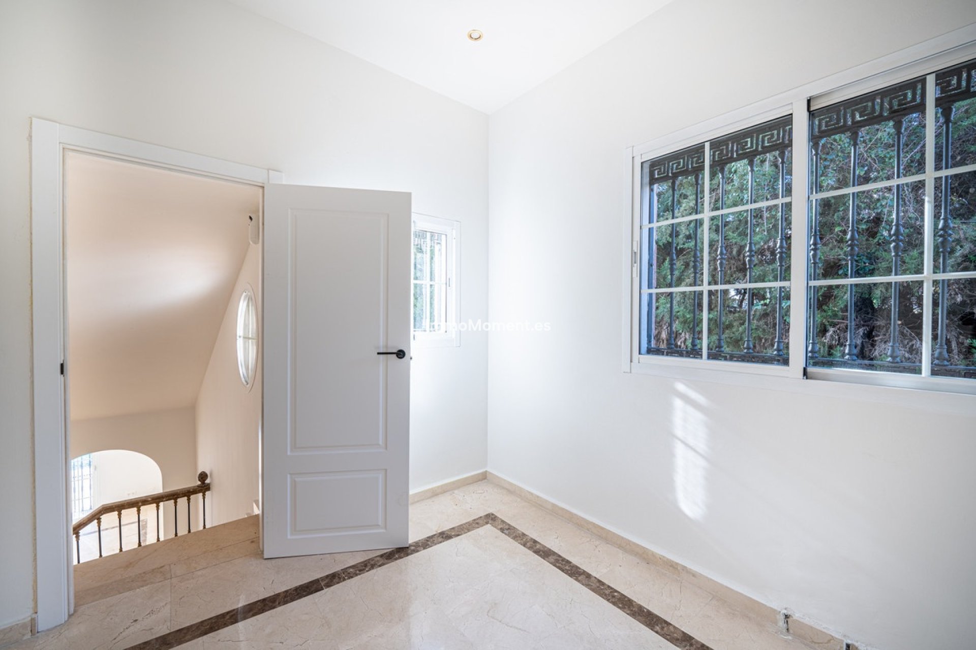 Revente - Villa - Marbella - Nueva Andalucía