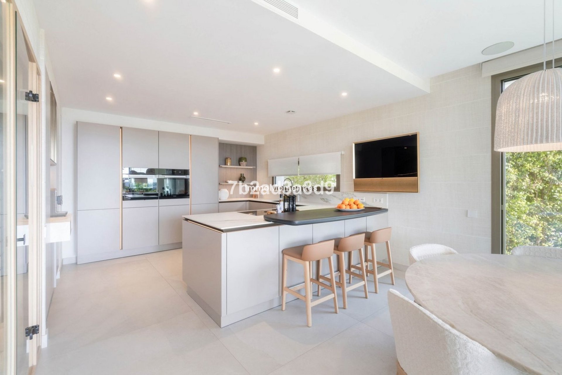 Revente - Villa - Marbella - Nueva Andalucía