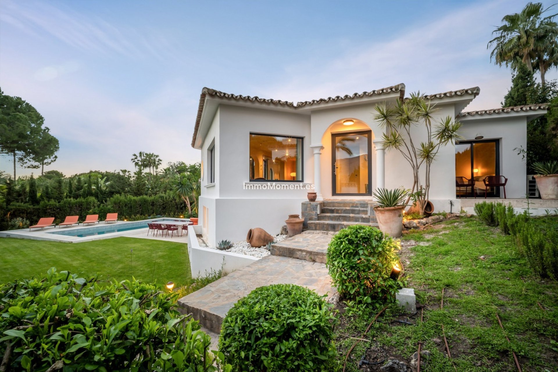Revente - Villa - Marbella - Nueva Andalucía
