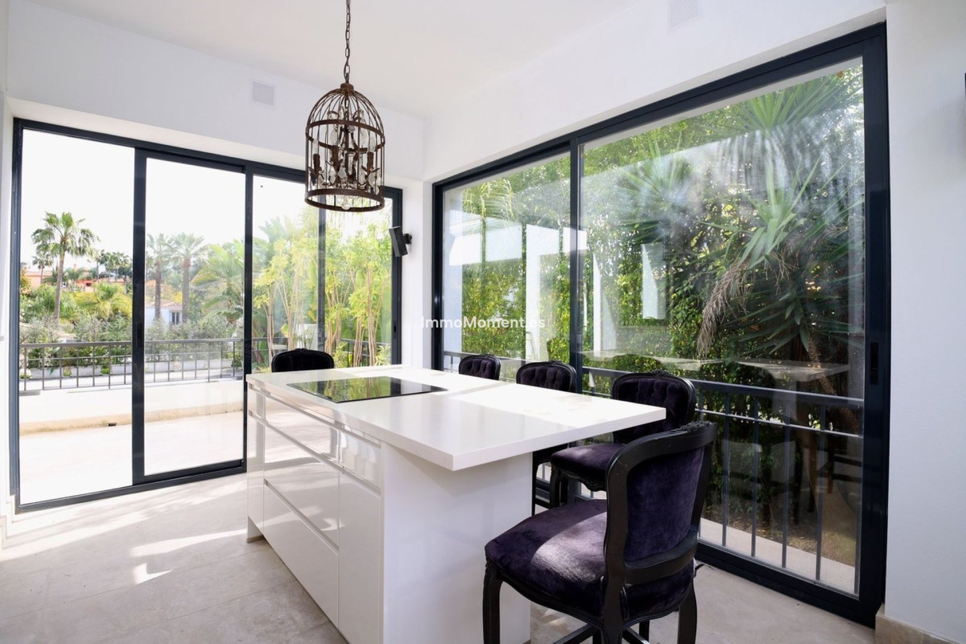 Revente - Villa - Marbella - Nueva Andalucía