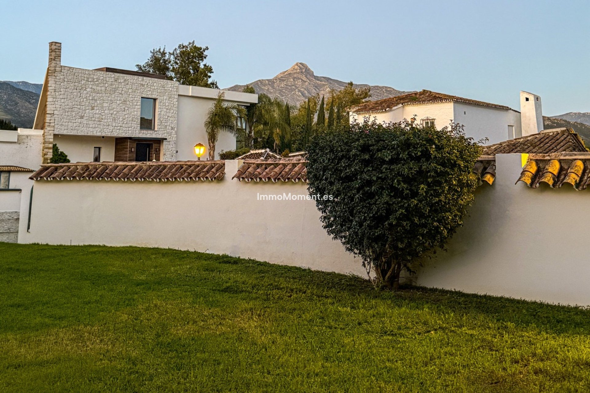 Revente - Villa - Marbella - Nueva Andalucía