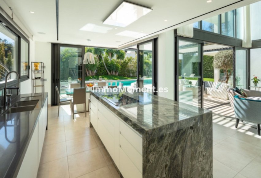 Revente - Villa - Marbella - Puerto Banús