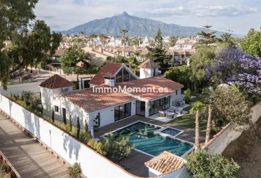 Revente - Villa - Marbella - Puerto Banús
