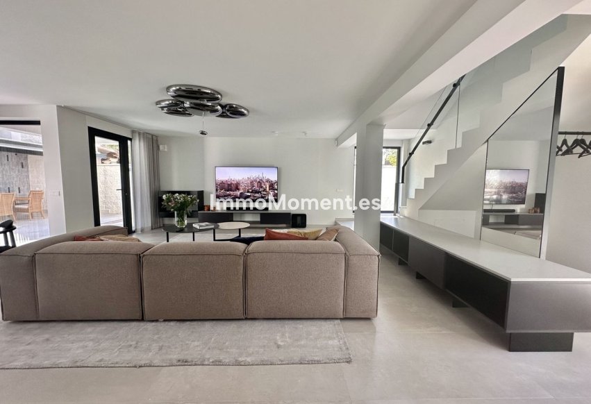 Revente - Villa - Marbella - Puerto Banús