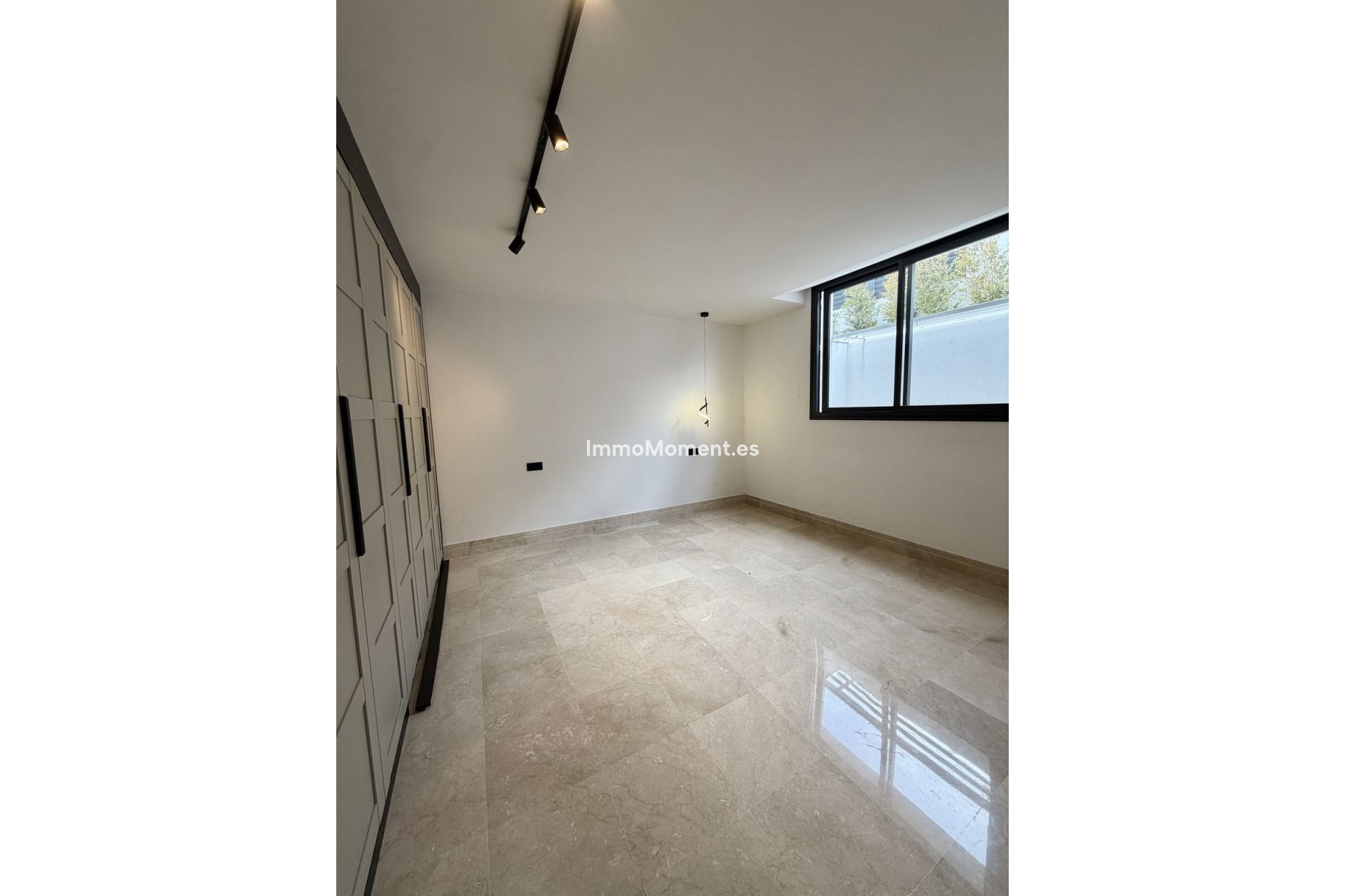 Revente - Villa - Marbella - Puerto Banús