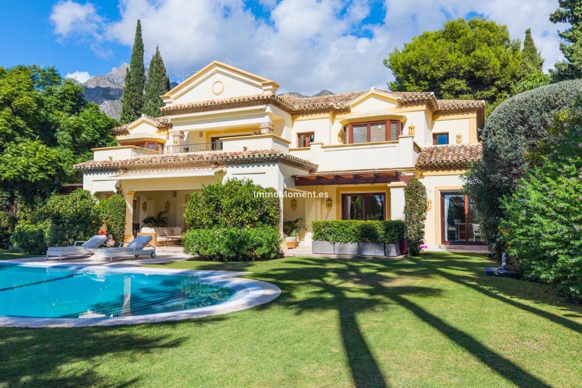 Revente - Villa - Marbella - Sierra Blanca