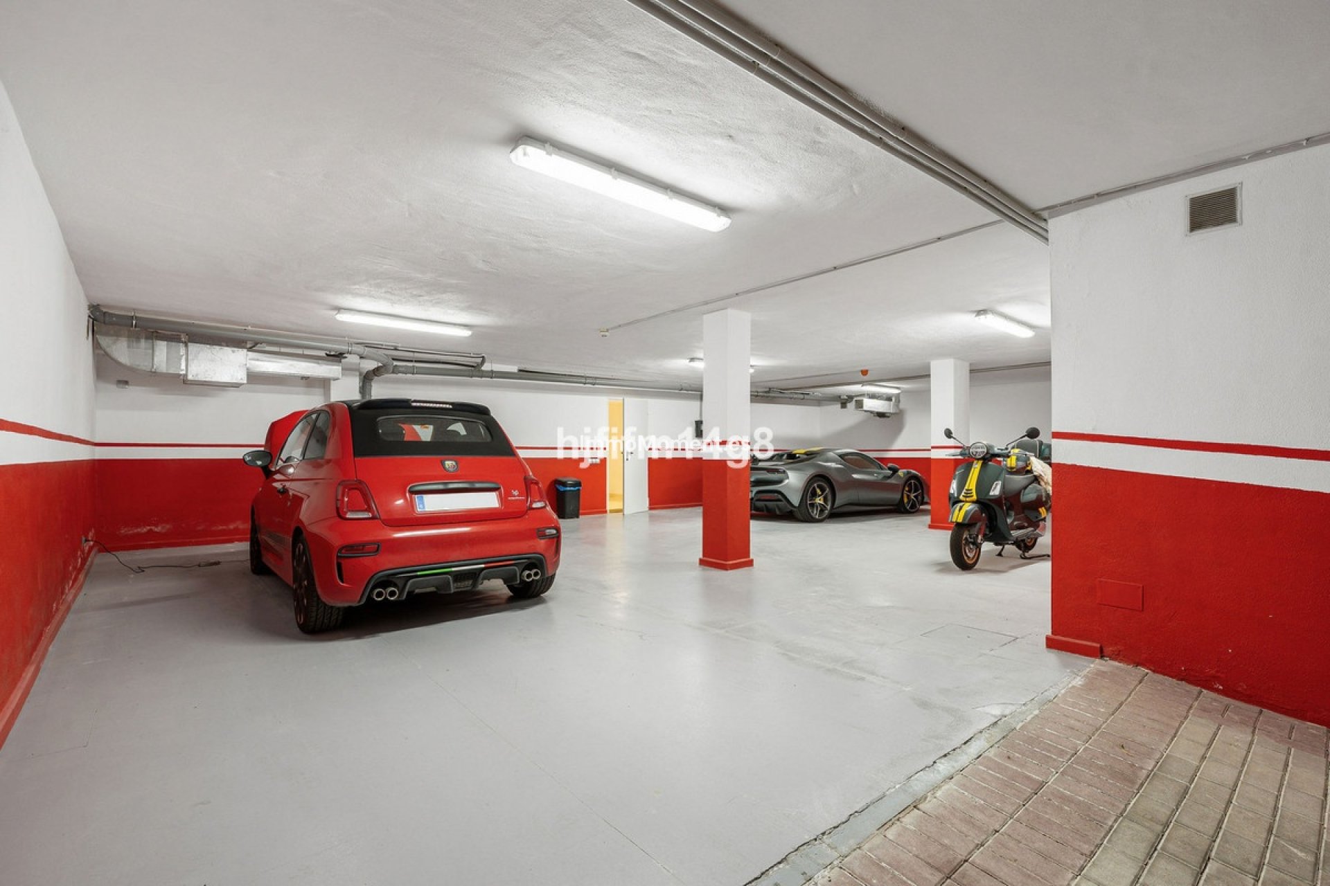 Revente - Villa - Marbella - The Golden Mile