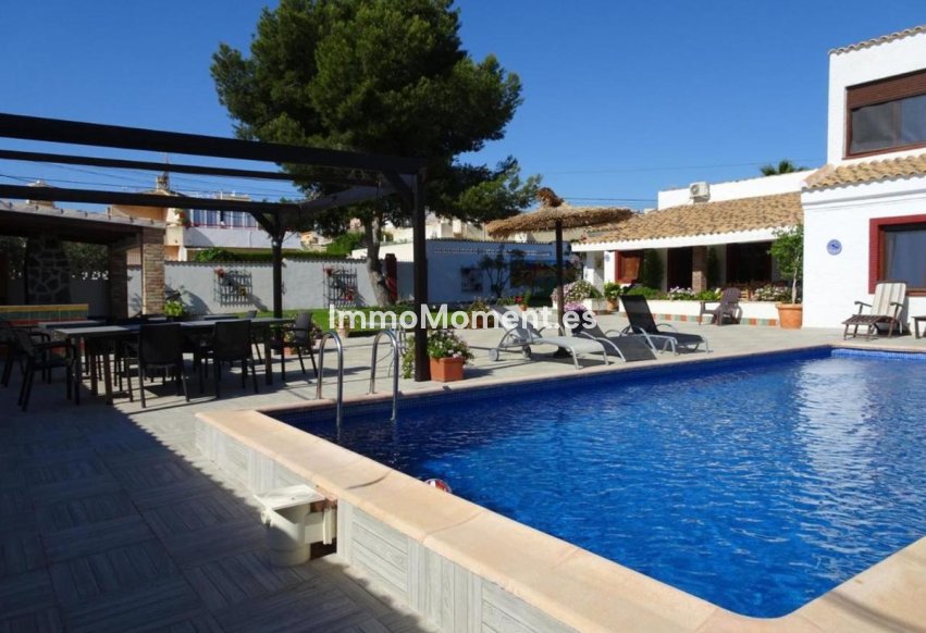 Revente - Villa - Orihuela - Cabo Roig