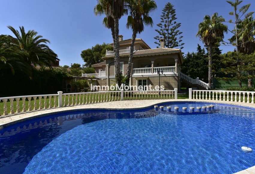 Revente - Villa - Orihuela - Villamartin