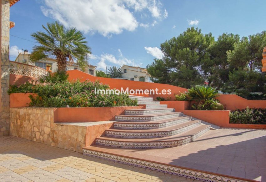 Revente - Villa - Pinoso - Los Pinos