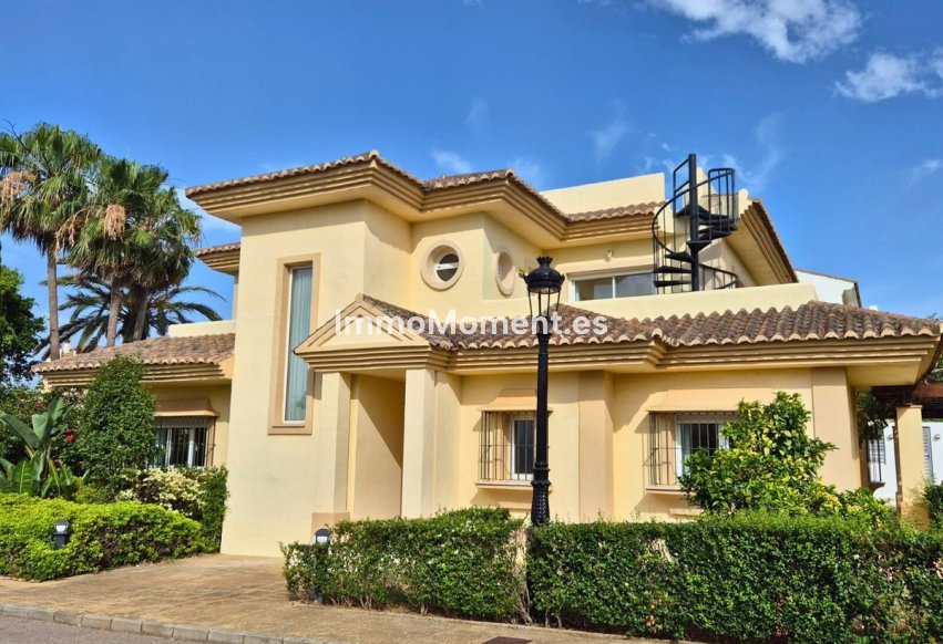 Revente - Villa - Sotogrande - San Roque Club