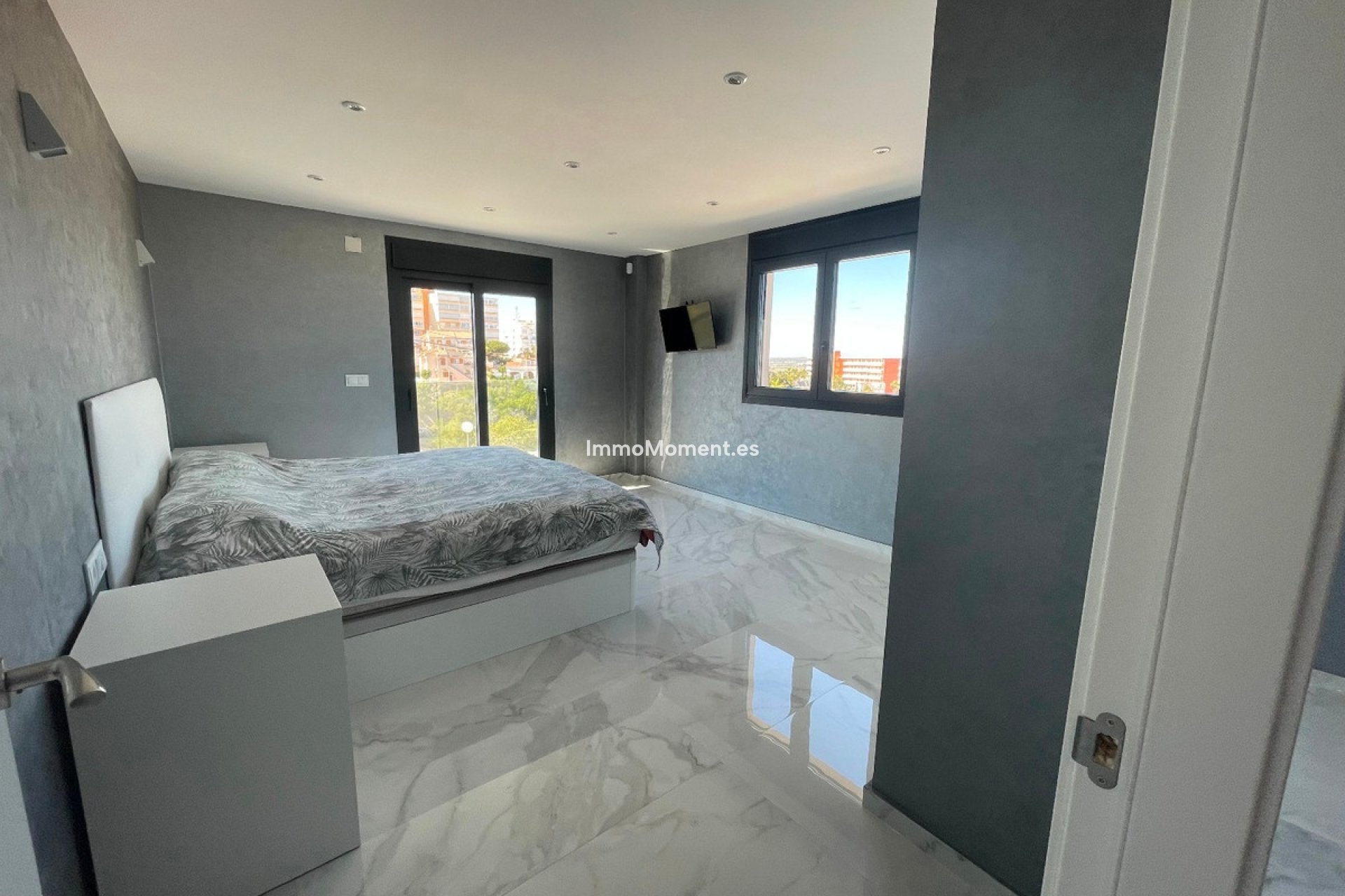 Revente - Villa - Torrevieja - La Mata