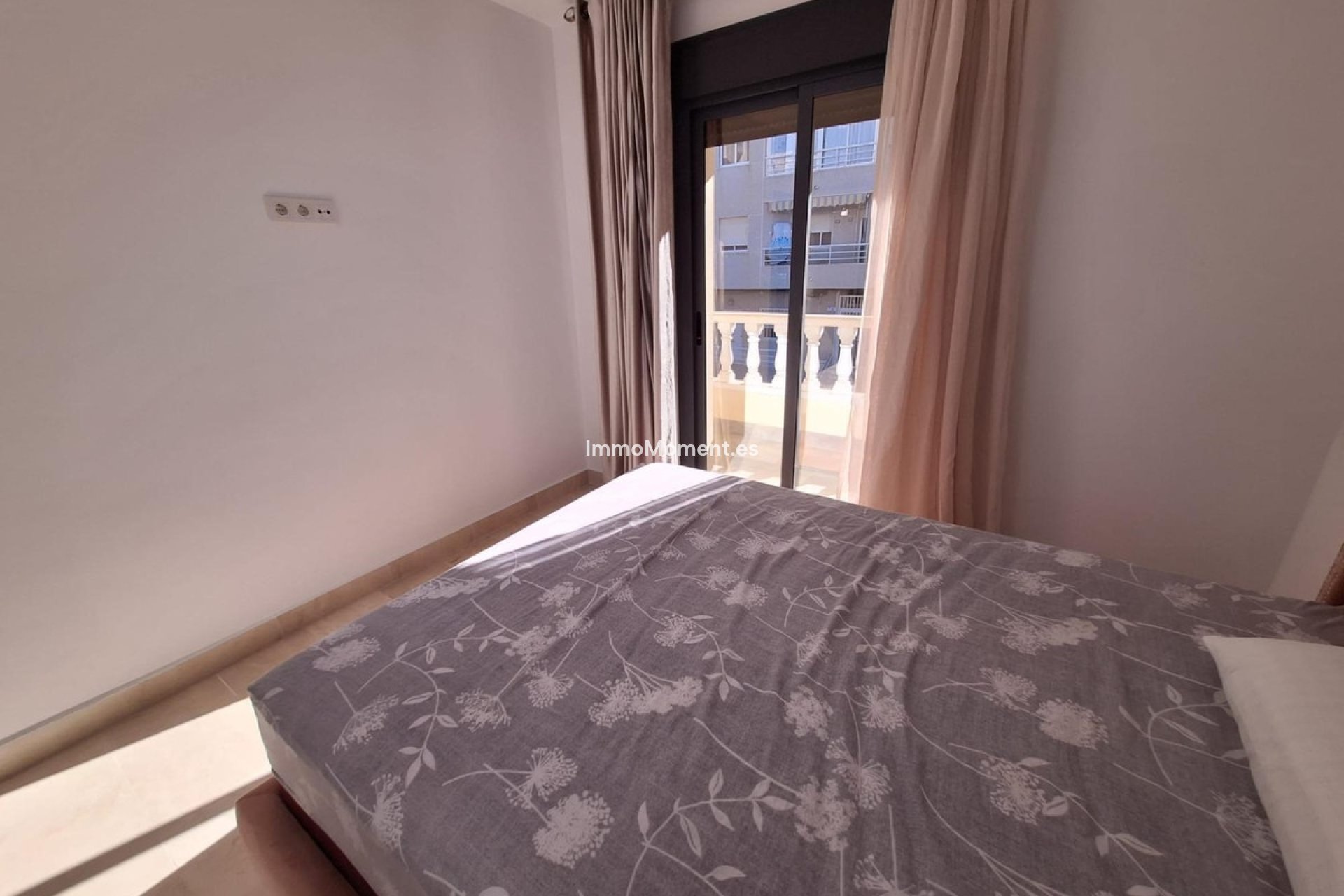 Revente - Villa - Torrevieja - Torrevieja Centro