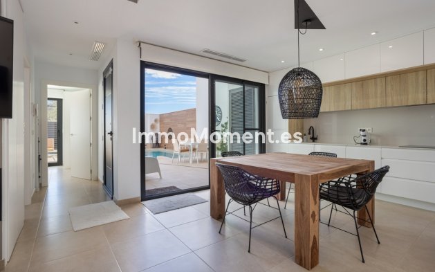 Rijtjeshuis - Bestaande woning - Benijofar - Benijofar