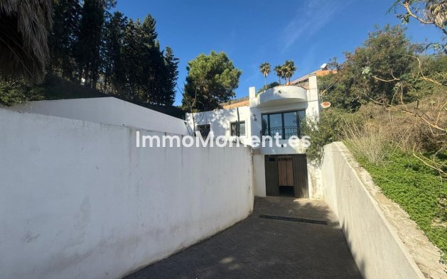 Rijtjeshuis - Bestaande woning - Estepona  - Estepona Centro