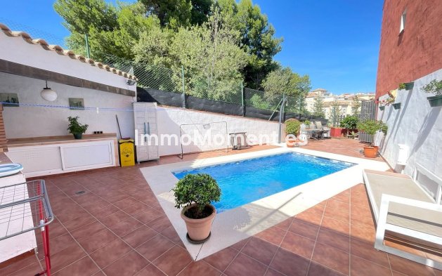 Rijtjeshuis - Bestaande woning - Estepona  - Estepona Centro