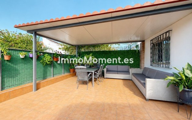 Rijtjeshuis - Bestaande woning - Estepona  - Estepona Centro