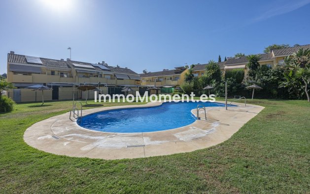 Rijtjeshuis - Bestaande woning - Estepona  - Estepona Centro