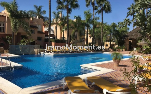 Rijtjeshuis - Bestaande woning - Marbella - Nueva Andalucía