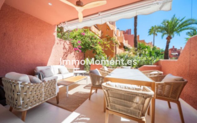 Rijtjeshuis - Bestaande woning - Marbella - Nueva Andalucía