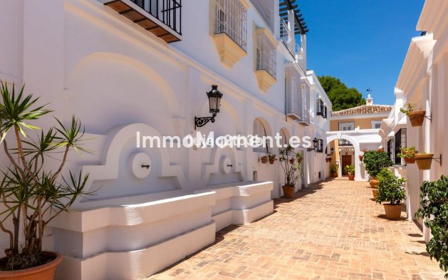 Rijtjeshuis - Bestaande woning - Marbella - Nueva Andalucía